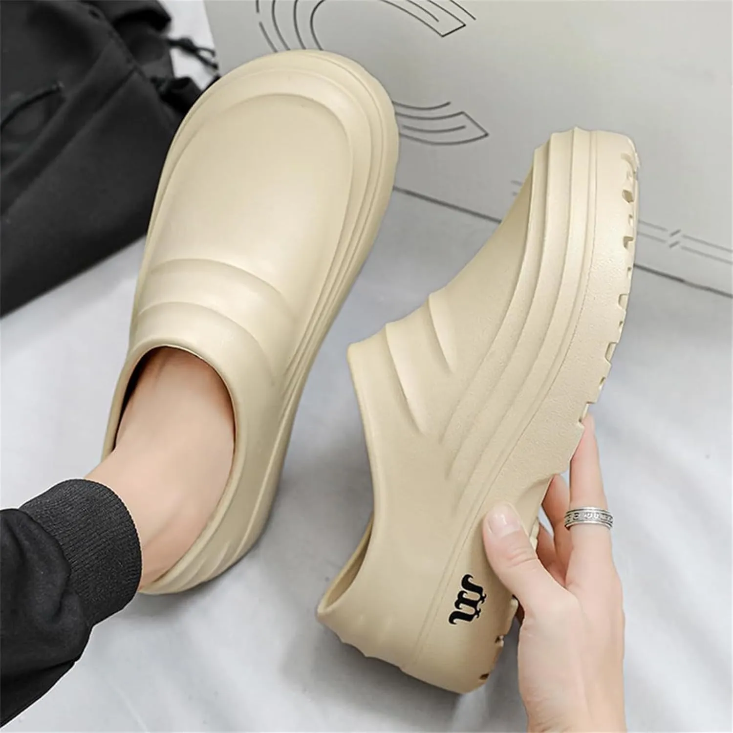 Chef Shoes for Women Armadillo Clogs Nurse Shoes Arch Support Orthopedic Sandals Lightweight Soft Cushioned Thick Sole Garden Clogs Slip On Casual Sandal Outdoors Walking Shoe
