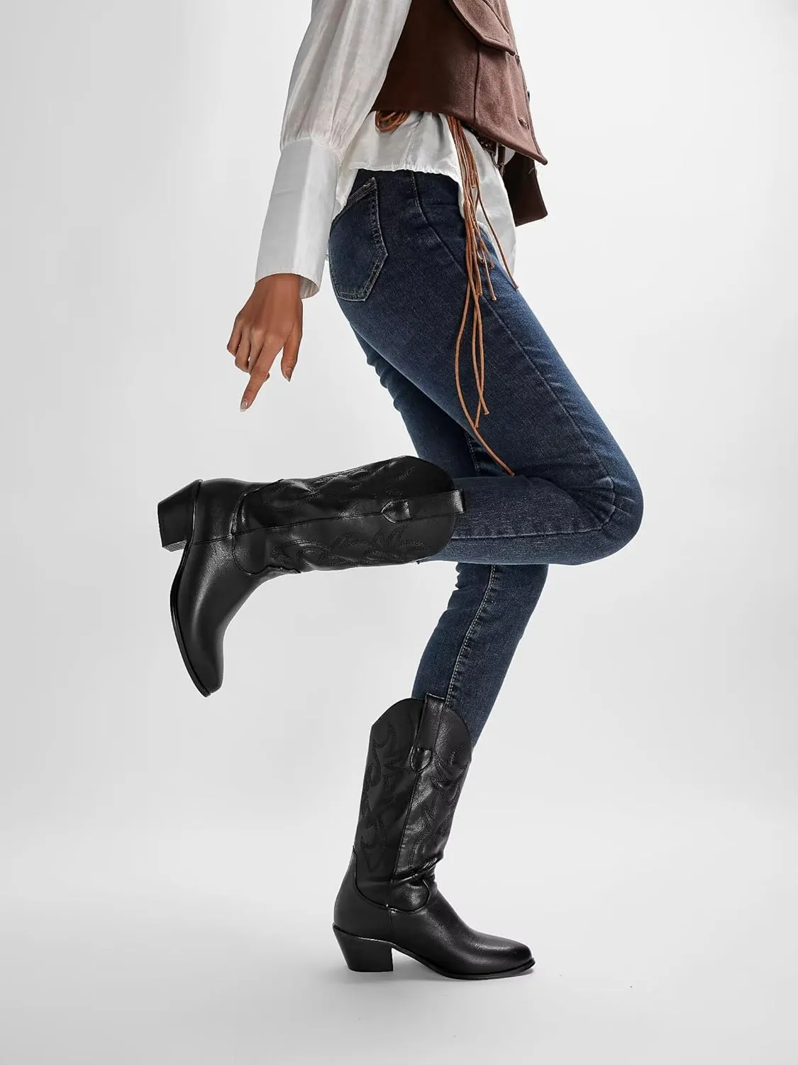 CIERWS Women's Embroidered Western Cowboy Boots Cowgirl Boots Knee High Medium Heel Chunky Heel Classic Retro Boots