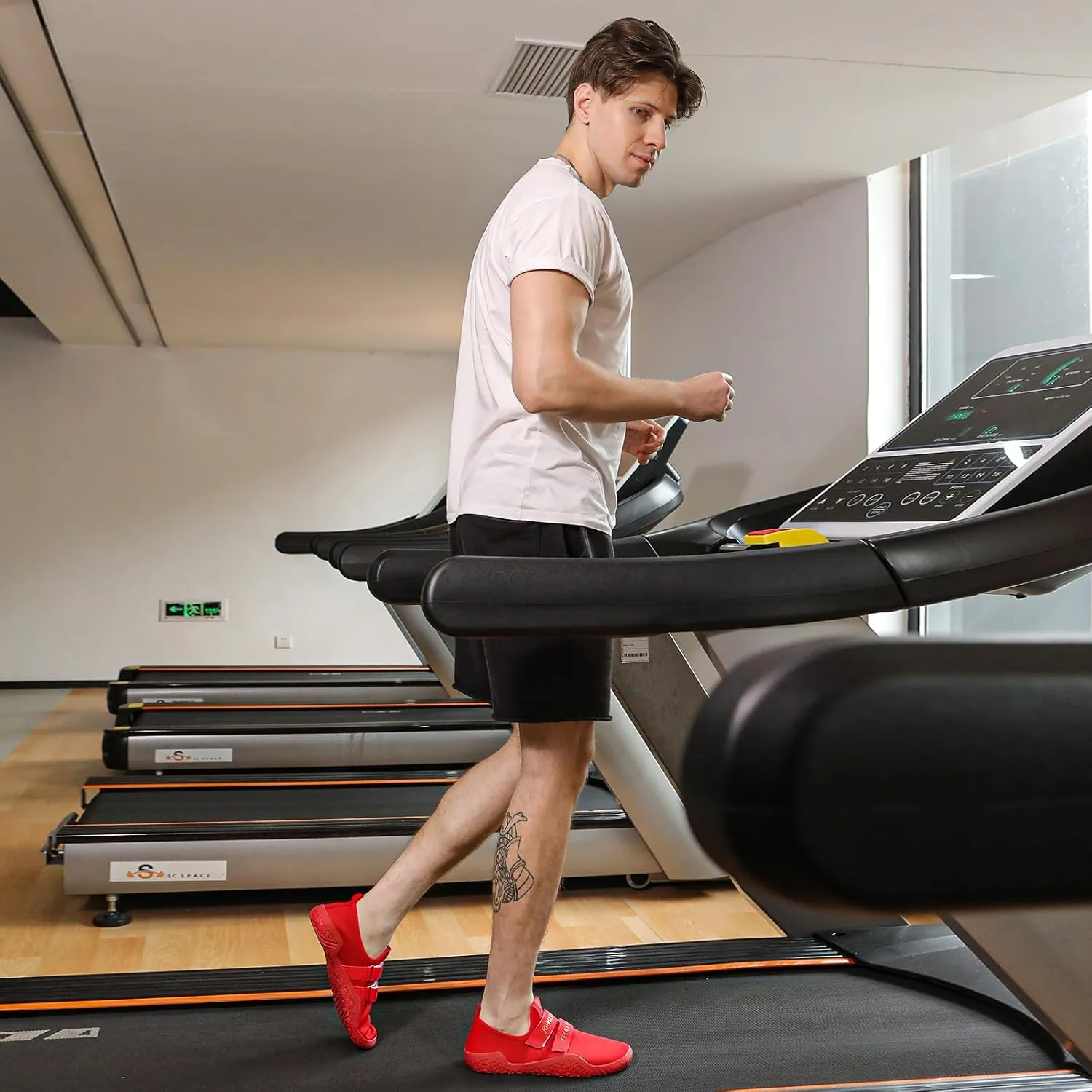 Fitness Shoes Deadlift Shoes Cross-Trainer Sneakers for Men and Women