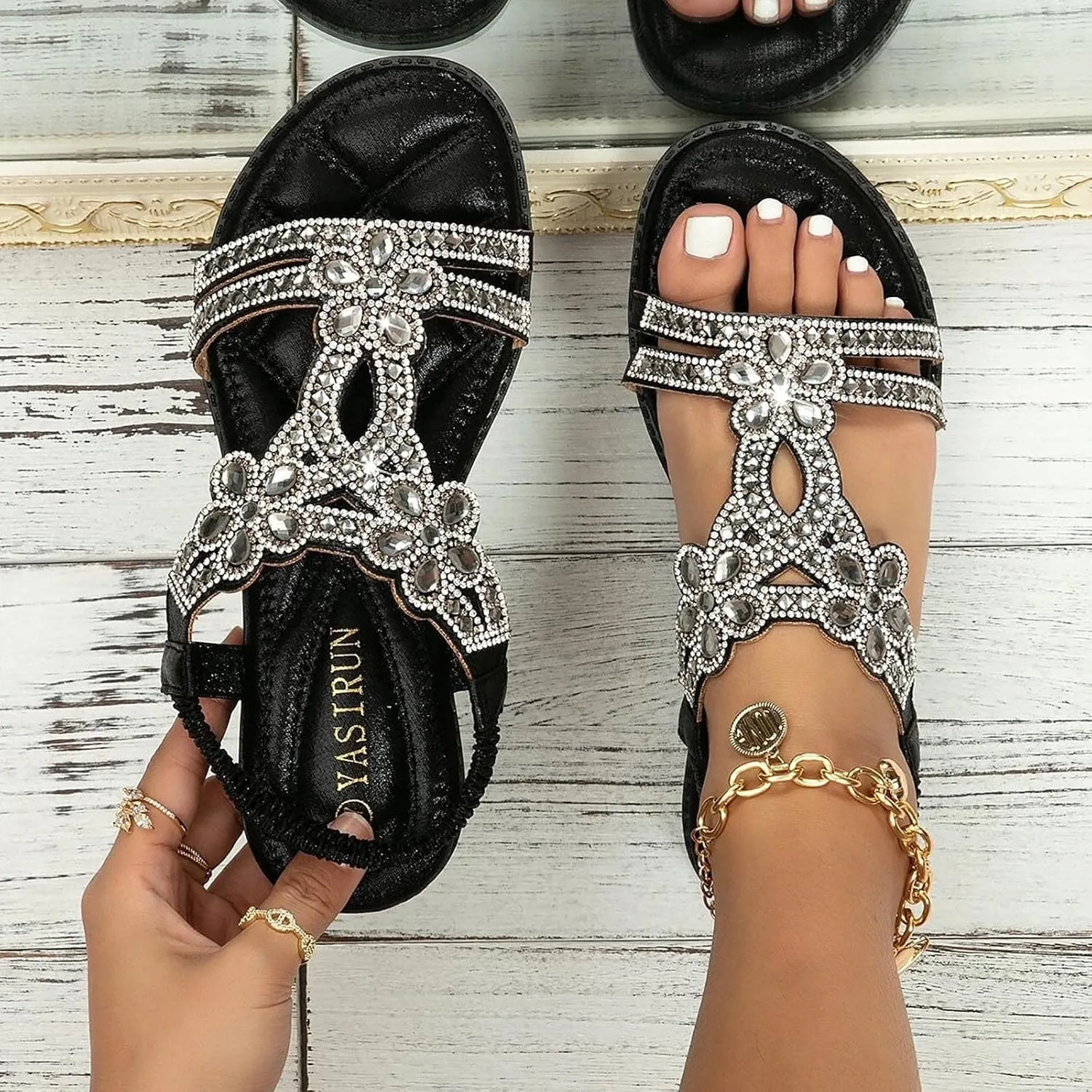 Flat Sandals for Women Bohemian Rhinestone Sandals Summer Beach Sandal Elastic Strap Flip Flops Bohemian Thong Sandal