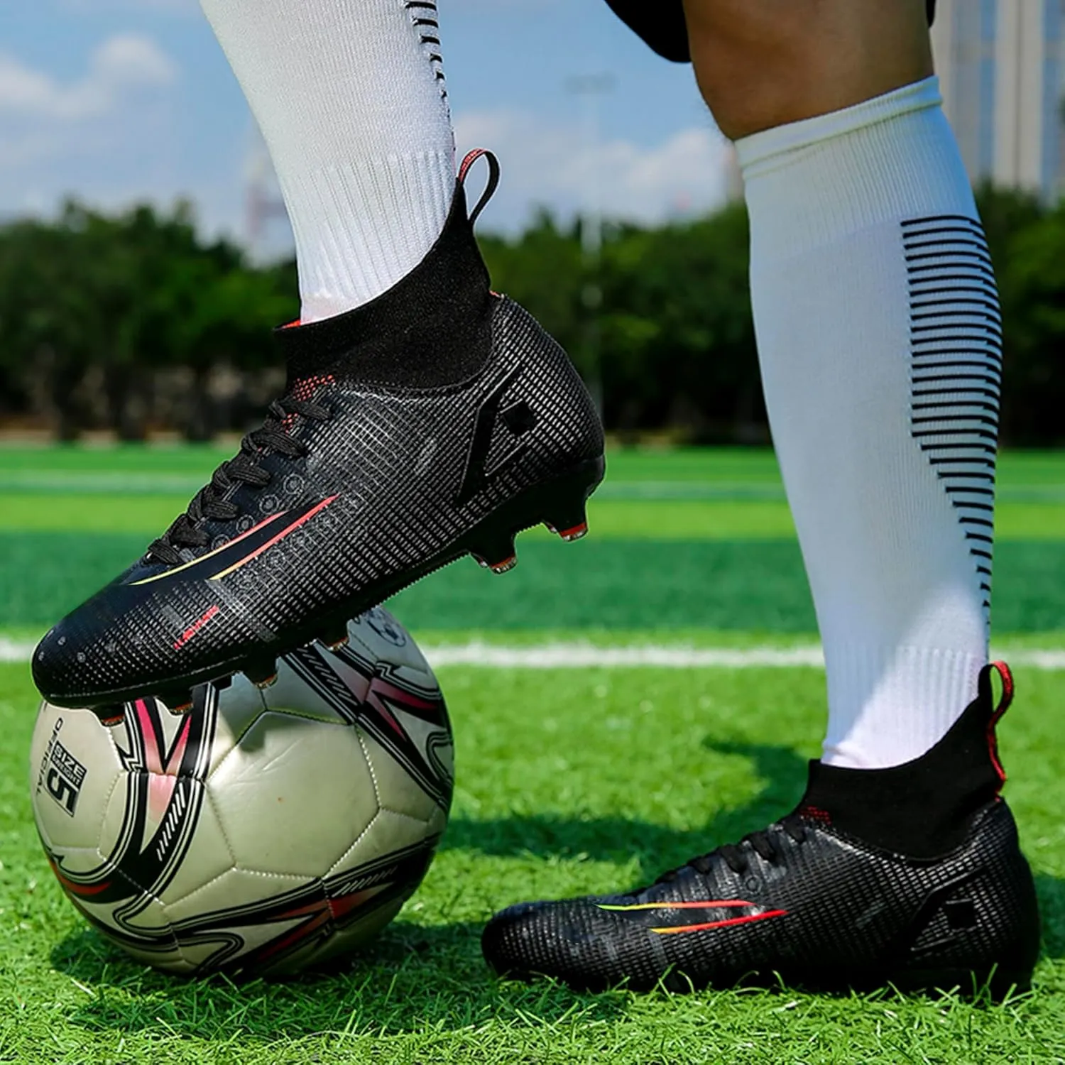 HHY Men's Soccer Shoes Football Cleats with Lace-Up High-Tops Non-Slip Spikes