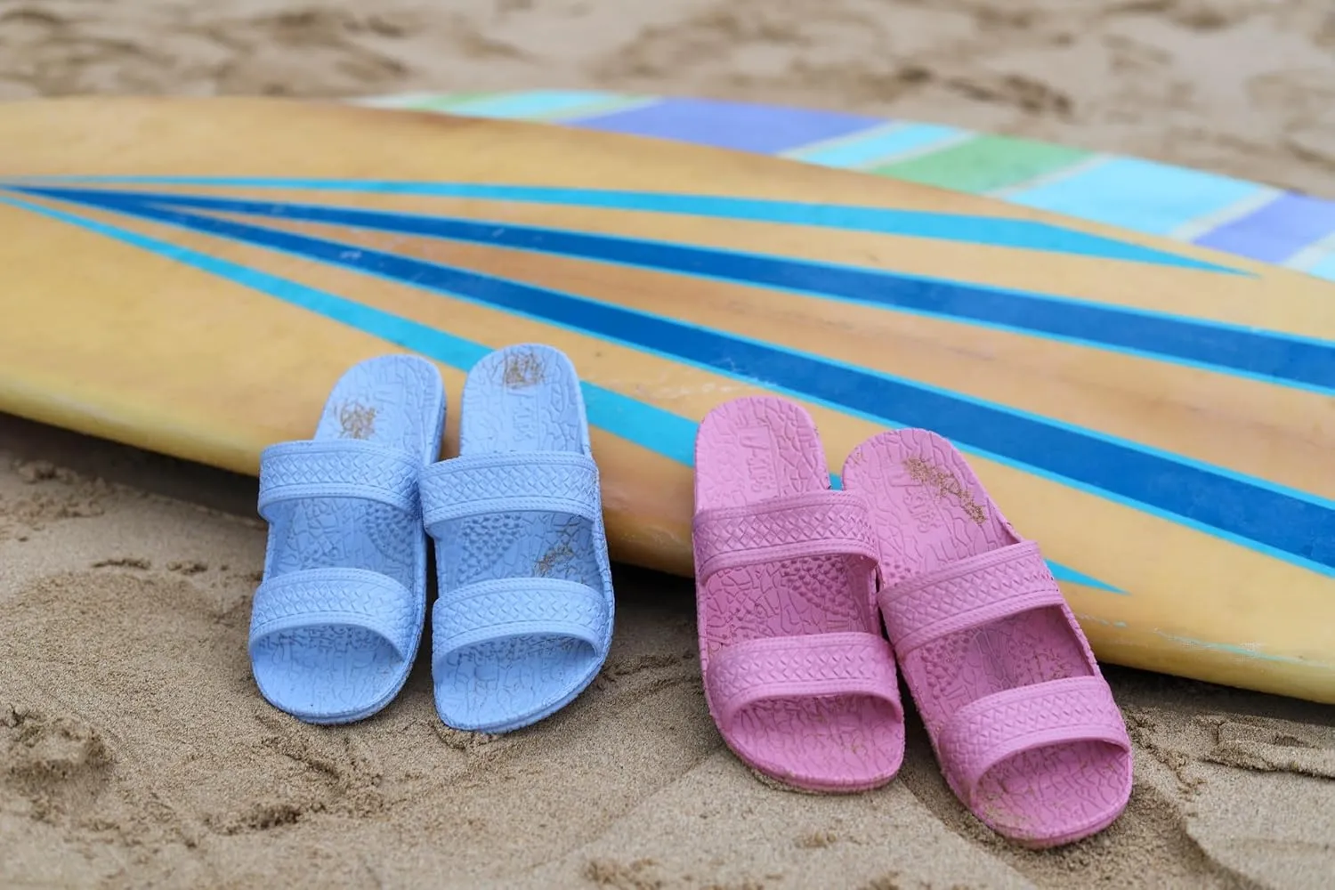 J-Slips Kids Sandals - Comfortable Boys and Girls Jesus Jandals for Beach and Summer - Waterproof Hawaiian Slides in 12 Colors, Sandalias