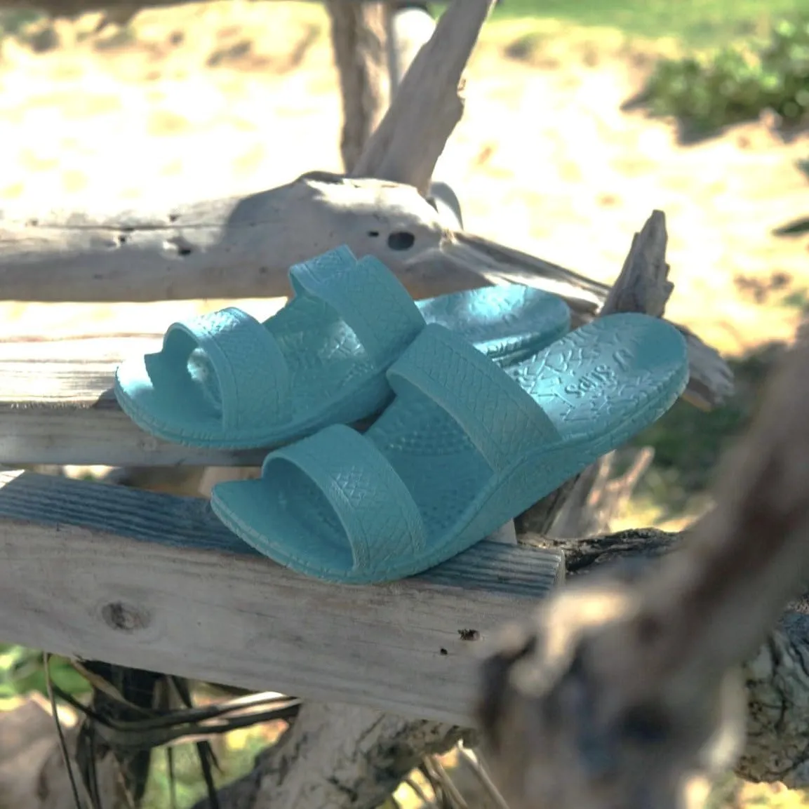J-Slips Sandals for Women and Men - Comfortable Jesus Jandals for Beach - Waterproof Hawaiian Slides in 12 Colors, Sandalias