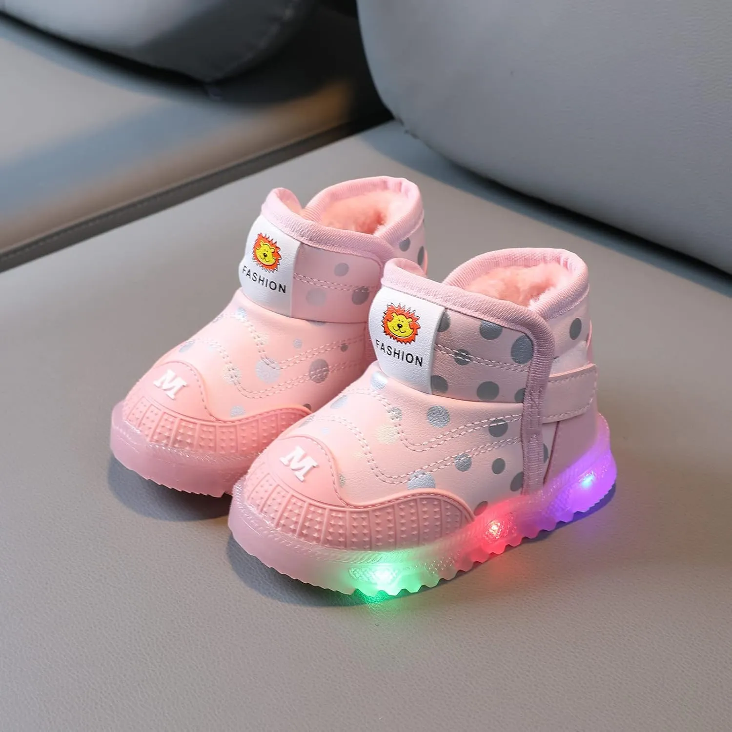 Kids Boys Girls Breathable LED Light Up Flashing Sneakers for Children Toddler Baby Light Up Sport Crib Shoes