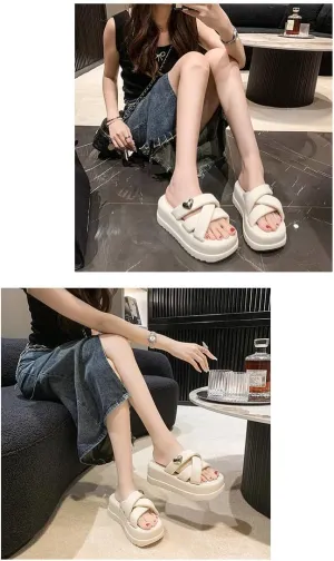 Loizziuy Heart-shaped Thick-soled Women's Summer Outdoor Slippers, Fashion Cross-strap Fairy like Sandals for Outings, Beach Trips