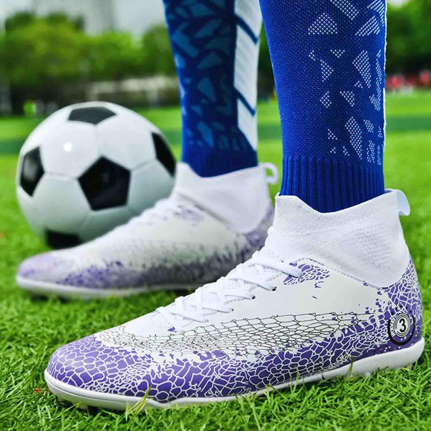 MEBAMY Soccer Cleats for Mens Rubber Sole Football Boots Comfortable Outdoor Soccer Shoes for Women Non-Slip Speed Leather Football Boots