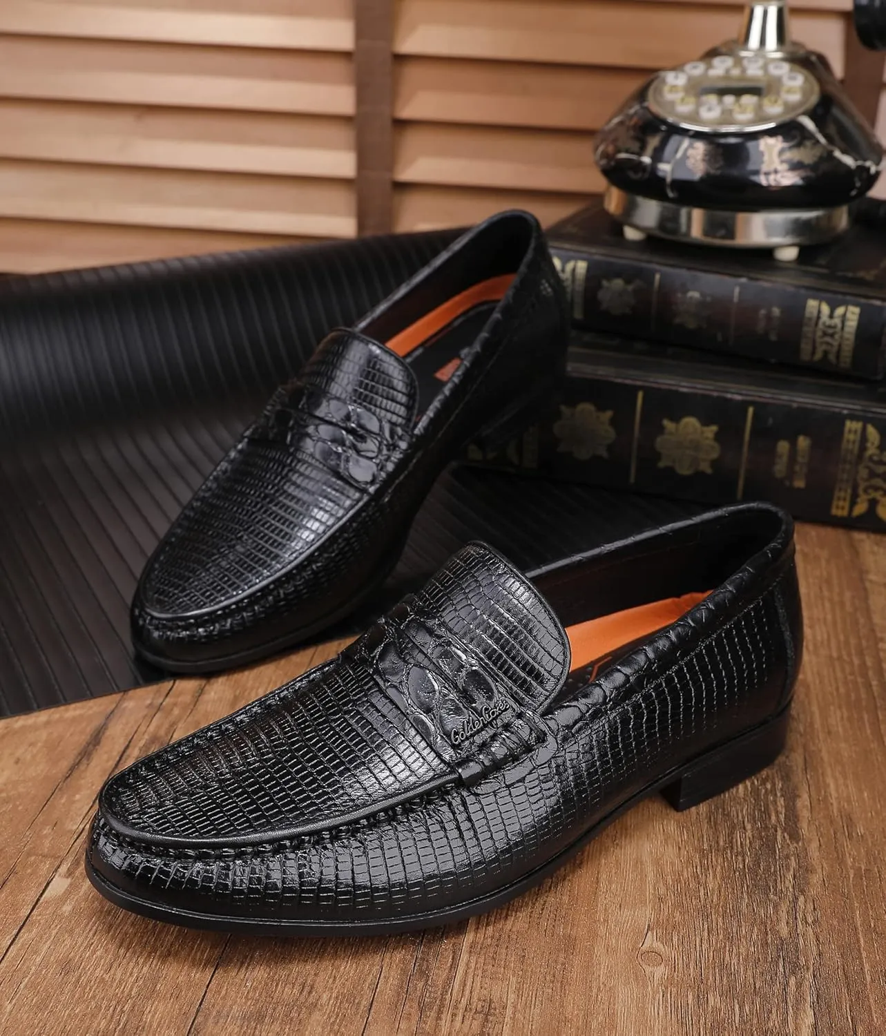 Mens Black Dress Shoes Featuring Hand Finishes, Classic Loafers Leather Slip-on Penny Party Wedding Shoes for Men