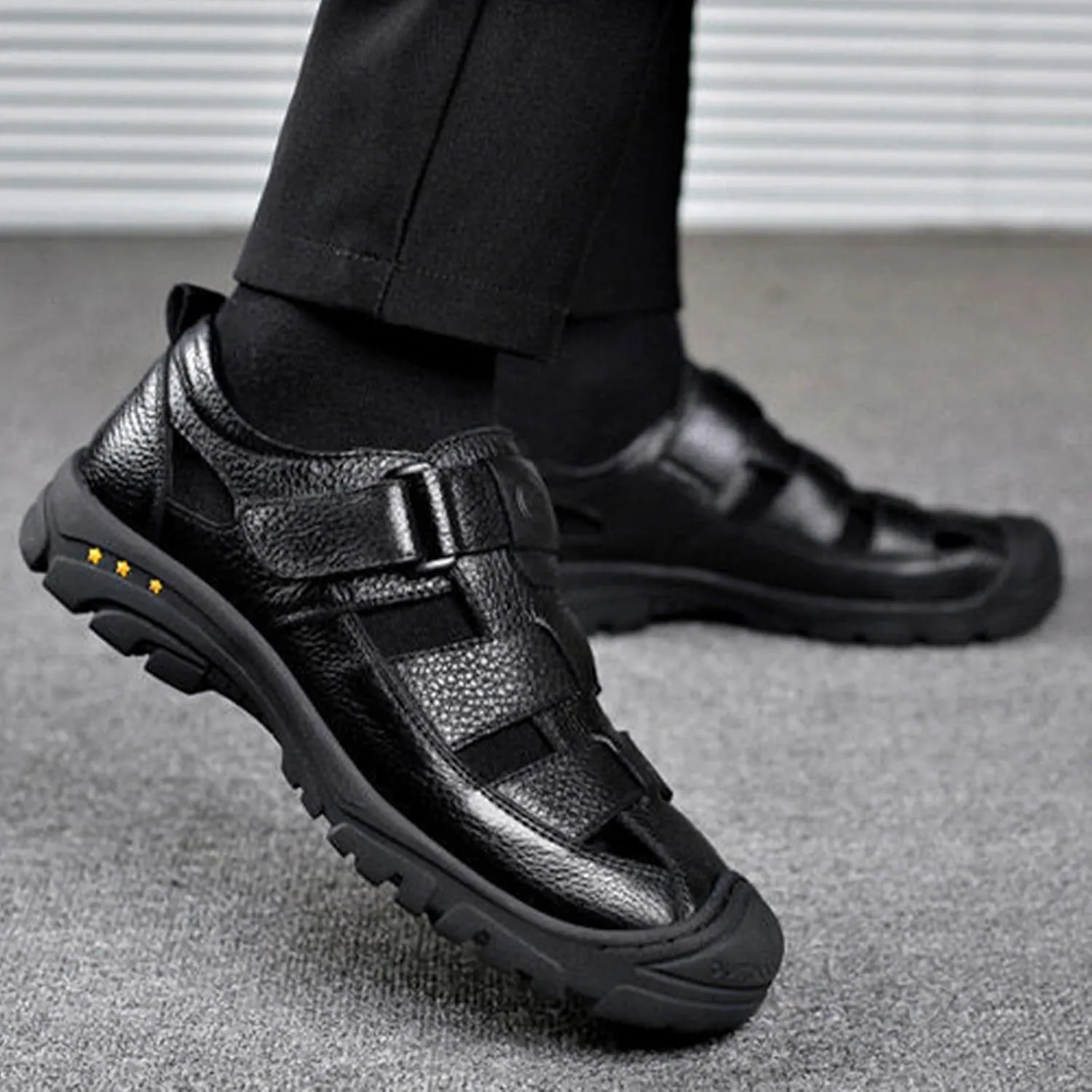Men's Fashion Outdoor Hiking Sandals, Closed Toe Business Sandals, Real Leather Sports Beach Shoes