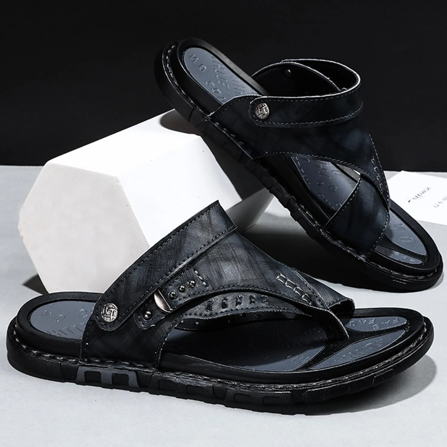 Men's Leather Sandals with Adjustable Strap Black Slip-On Beach Sandals Thong Open Toe Arch Support Non-Slip Soft Comfortable Slide Sandals