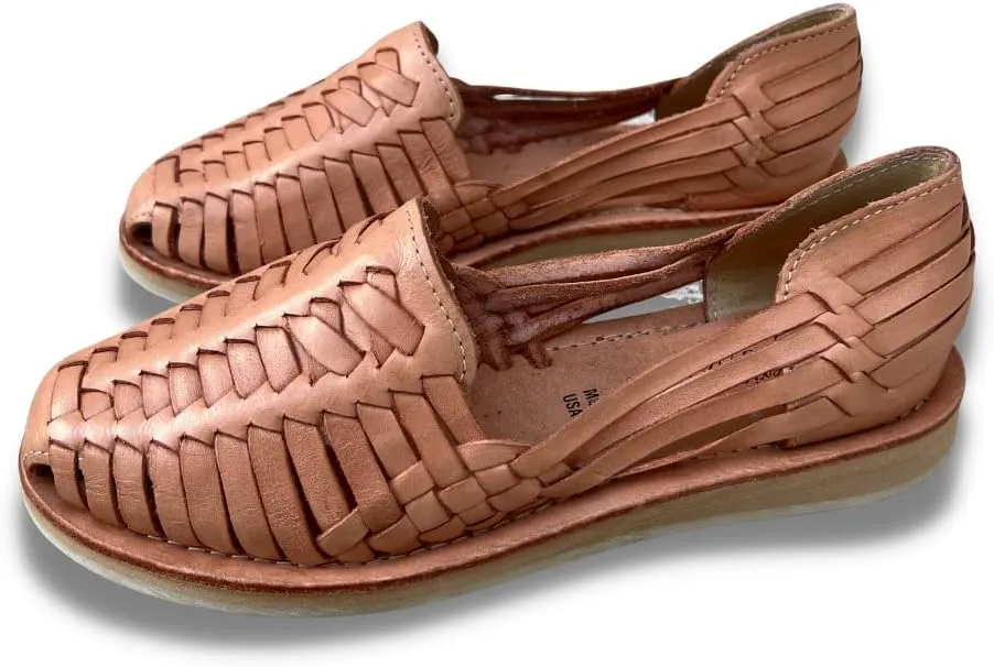 Mexico en la Piel Women's Handmade Leather Huarache Sandals – Genuine Beige Leather, Closed Toe, Casual Slip-On Flats with Interwoven Straps, 2cm Crepe Sole – Water-Resistant and Comfortable