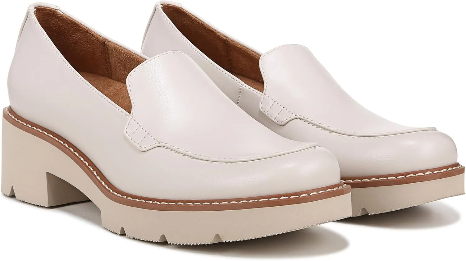 Naturalizer Women's Cabaret Heeled Loafer