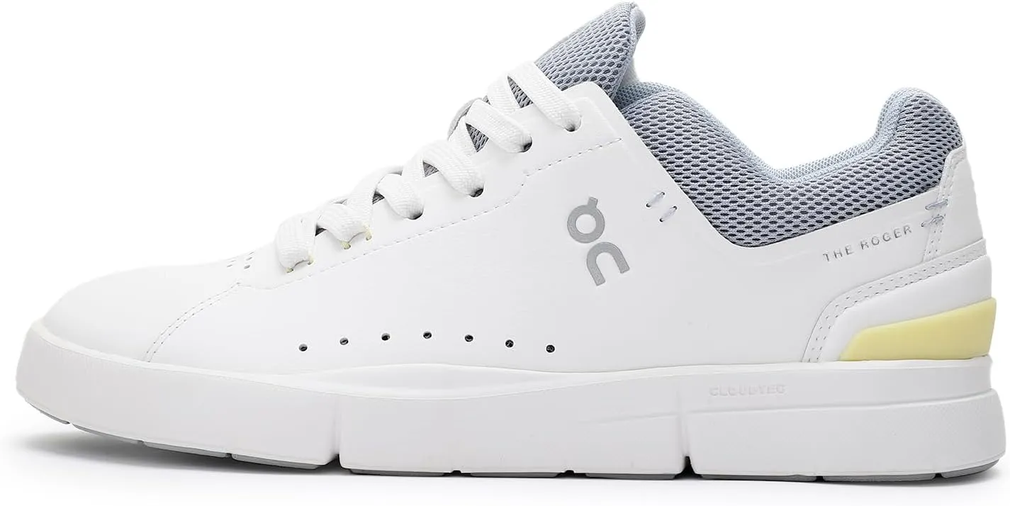 On Women's The Roger Advantage Sneakers
