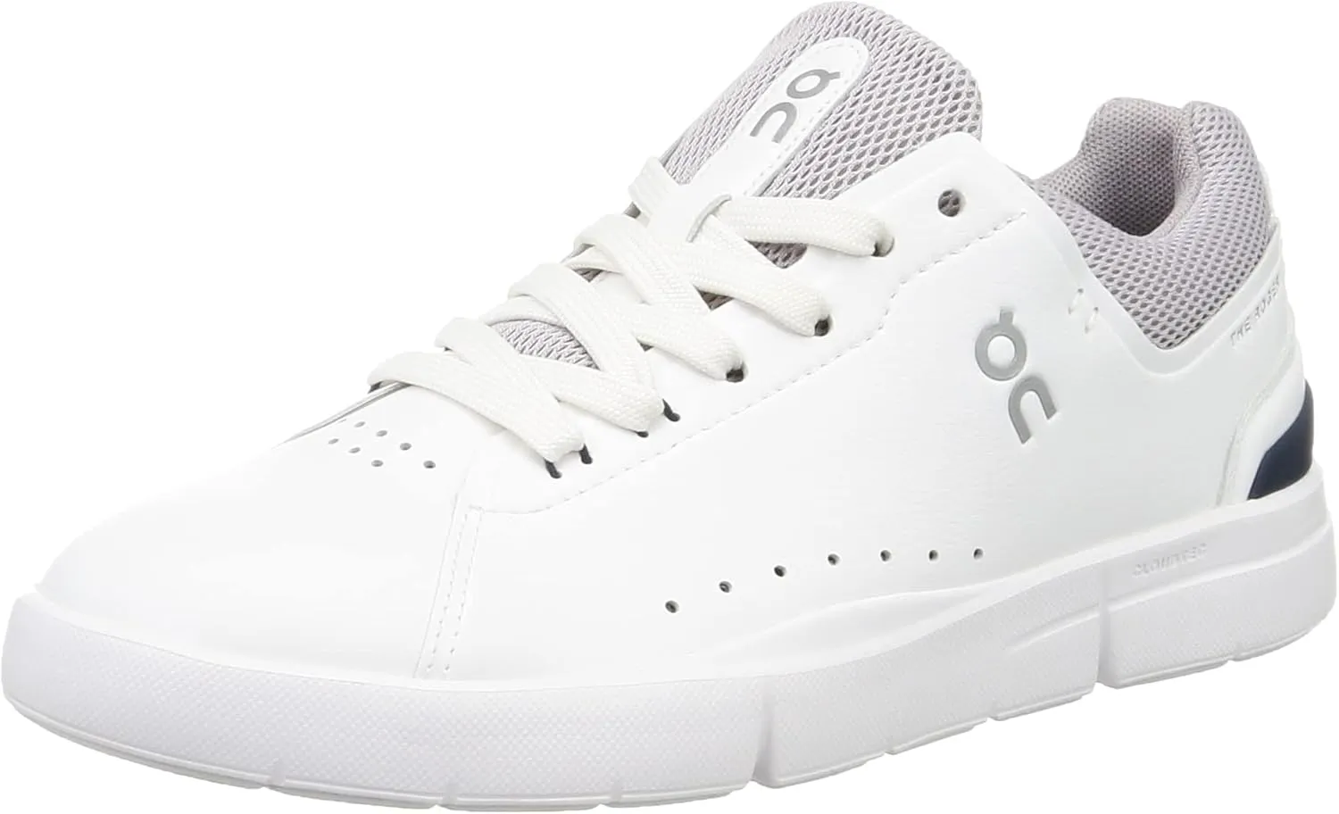 On Women's The Roger Advantage Sneakers