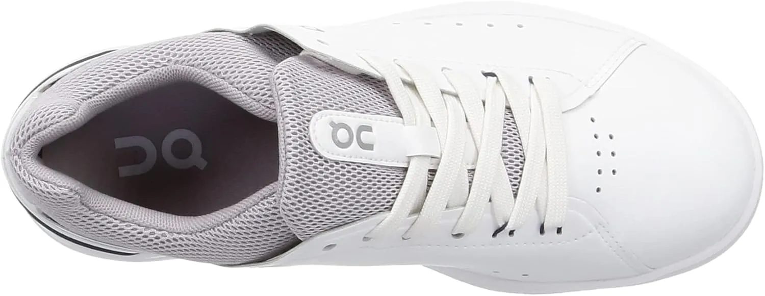 On Women's The Roger Advantage Sneakers