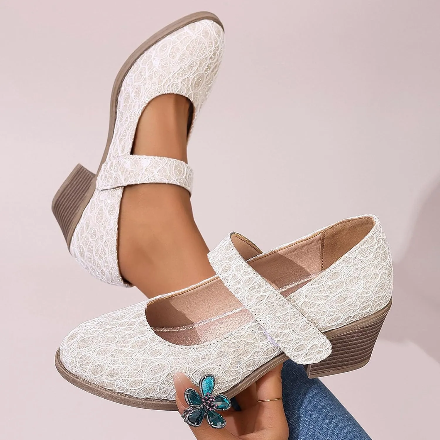 Sandals Women Pointed Toe Short Heel Lace Up Hollow Sandals Comfort PU Leather Wedding Party Summer Womens Sandals