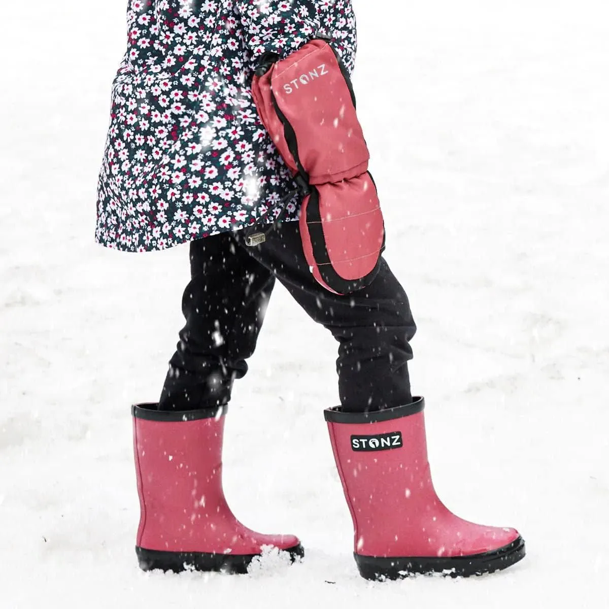Stonz Rain Boots - Kids Rubber Boots Made with Toxic Free Natural Rubber - Waterproof, Safe Kids Rain Boots For Girls & Boys - Durable & Comfortable For Camping, School & Play.