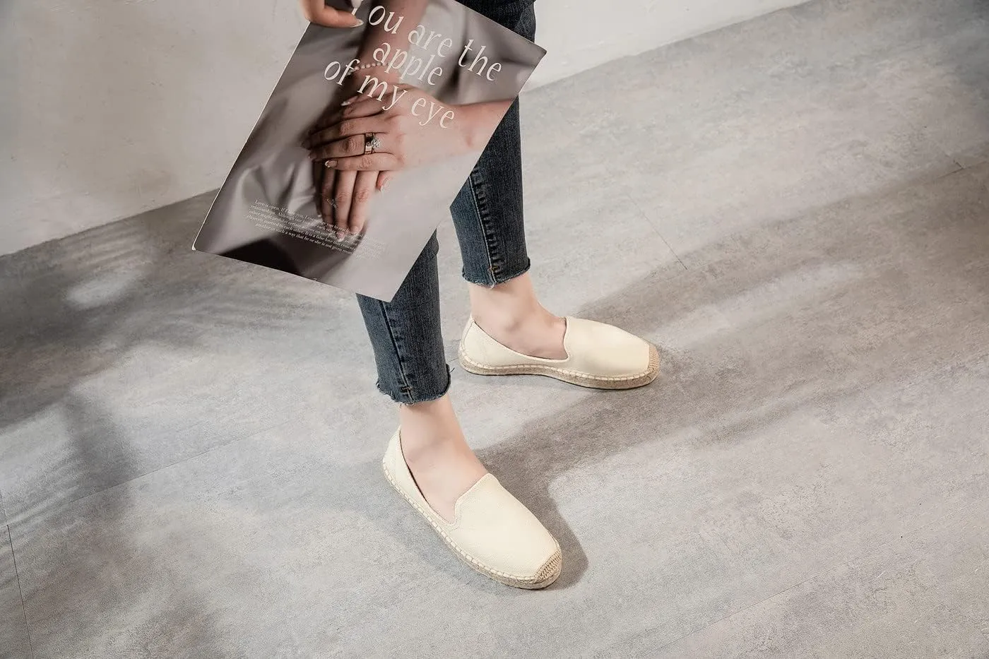 U-lite Women's Classic Slip on Flat Shoes Casual Cap-Toe Platform Simple Espadrille Canvas Loafers
