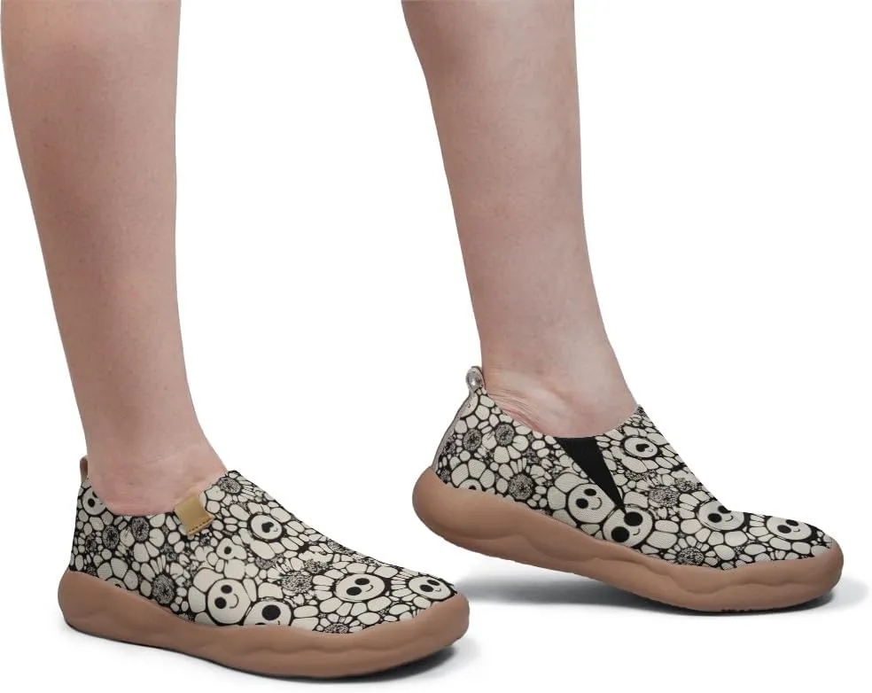 Women's Art Travel Shoes Slip-on Loafers Comfortable, Light and Fashionable Sneakers