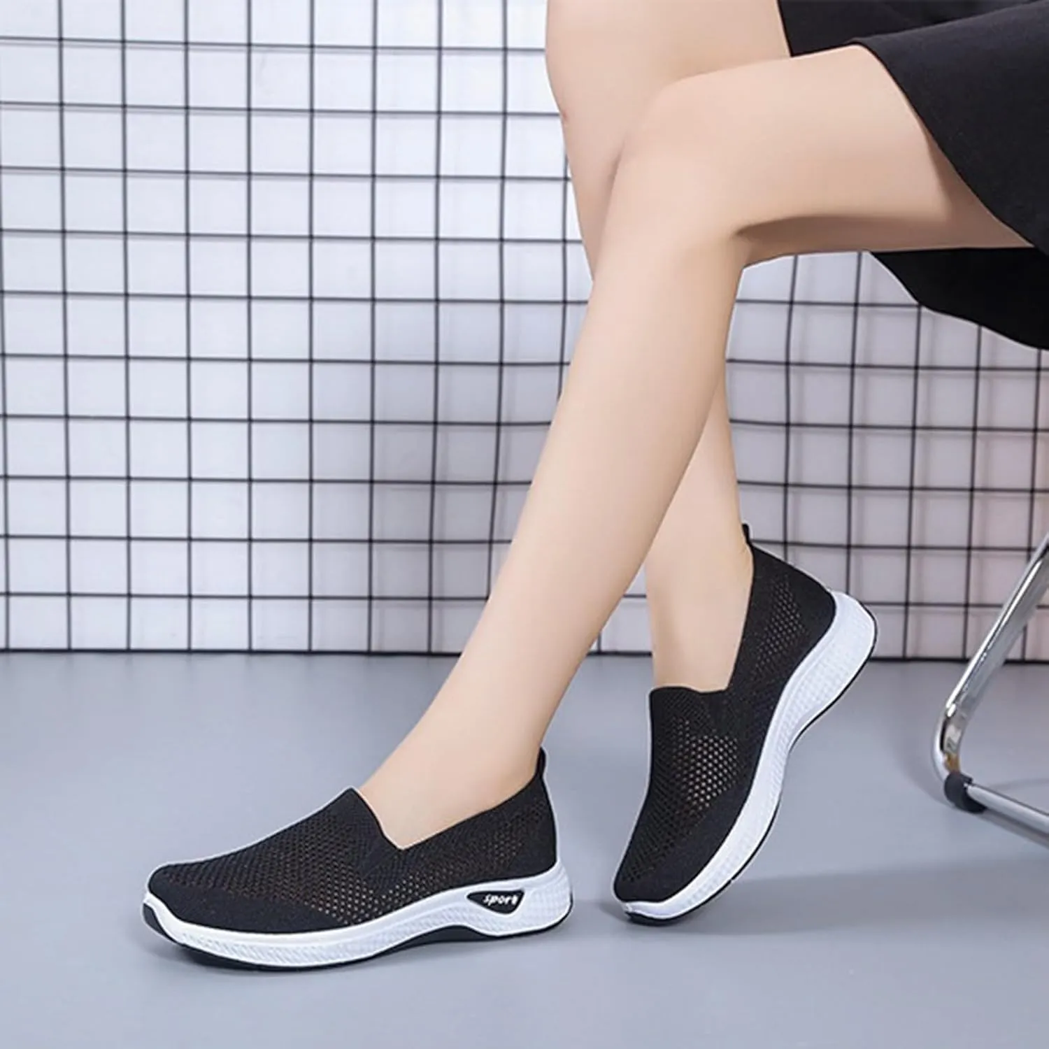 Women's Cloth Shoes Summer Mesh Breathable Slip On Shallow Mouth Soft Sole Women's Minimalist Shoes Men Casual