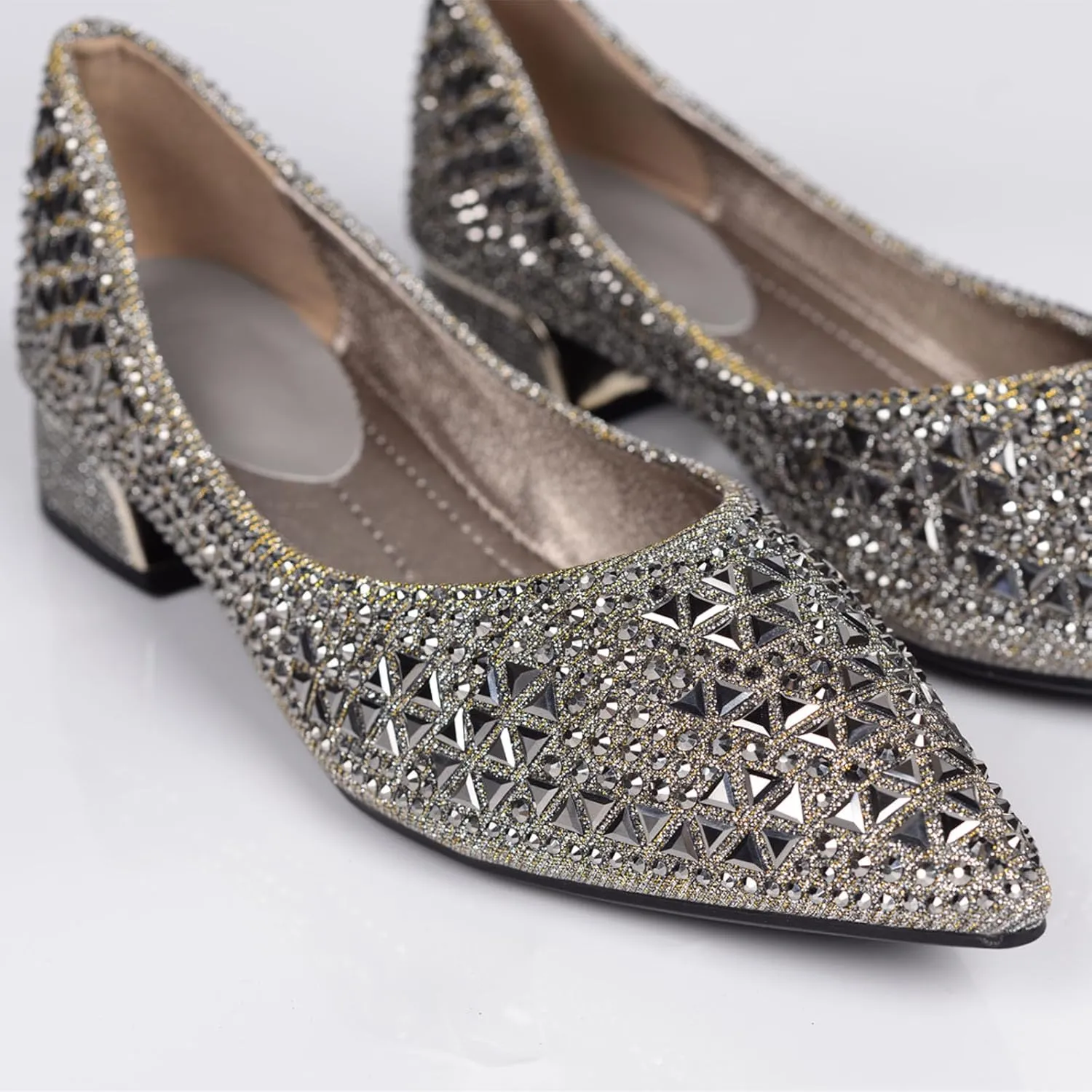 Women's Low Block Chunky Heels Dress Shoes, Rhinestone Comfort Dress Shoes for Women, Pointed Toe Soft Dress Wedding Shoes for Party Office