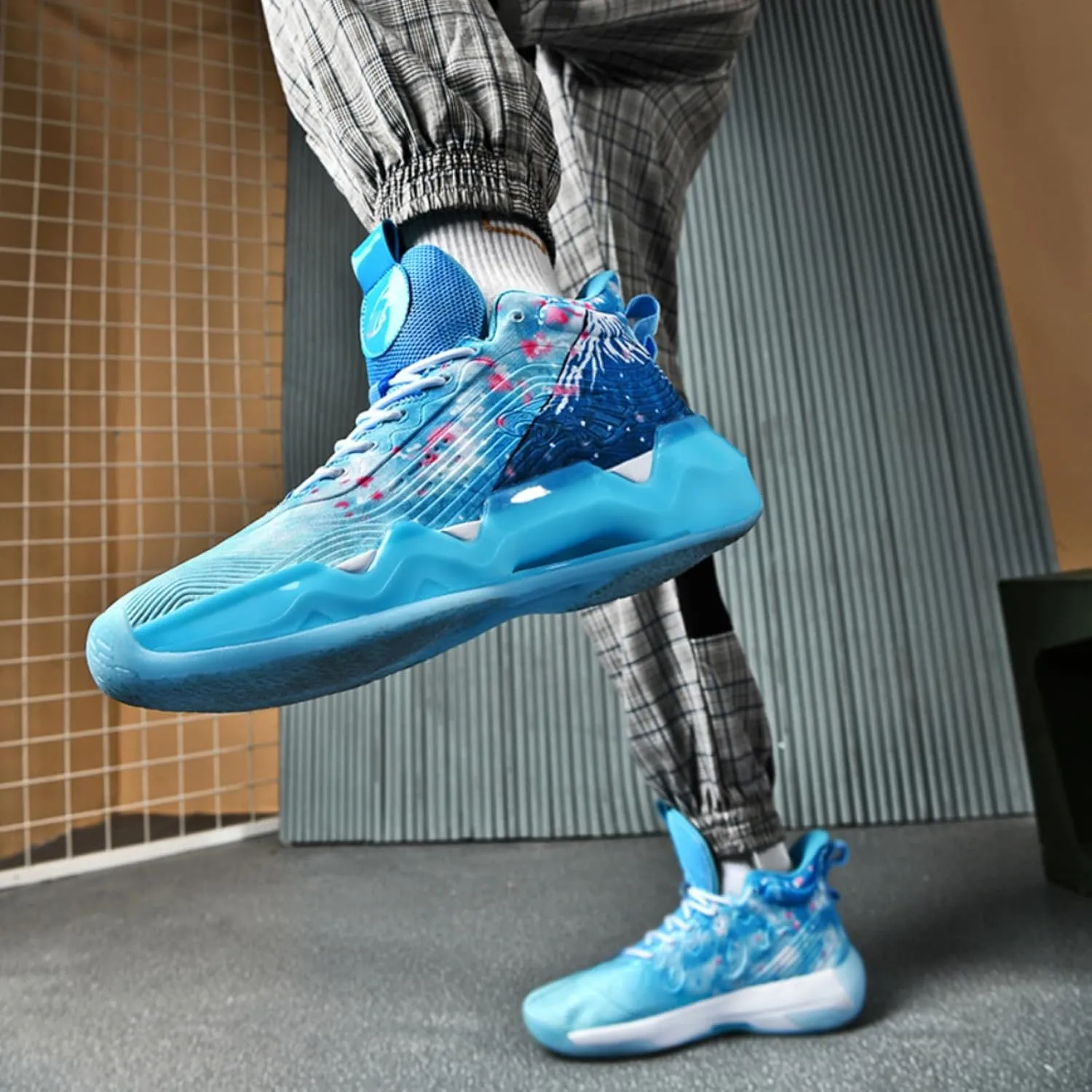Womens Noctilucent Colorful Painting Basketball Shoes Casual Fashion High Top Lace Up Running Sneakers Tennis Outdoor Sport Shoes