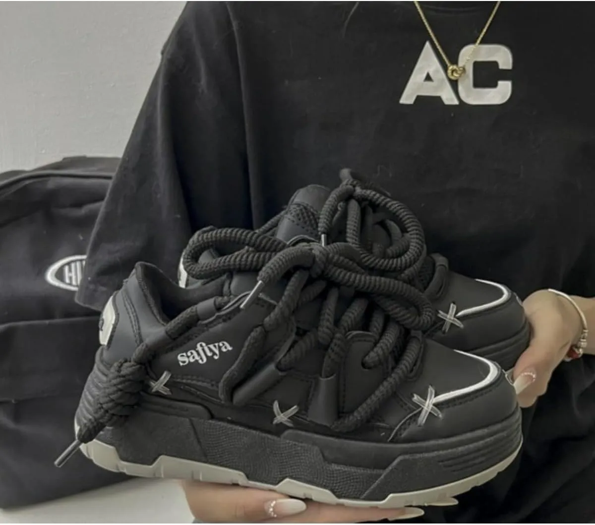 Women's Retro Y2K Puffy Bread Platform Sneakers - Chunky Fashion Statement Shoes with Unique Cross Lacing - Trendy Thick Sole Streetwear Kicks