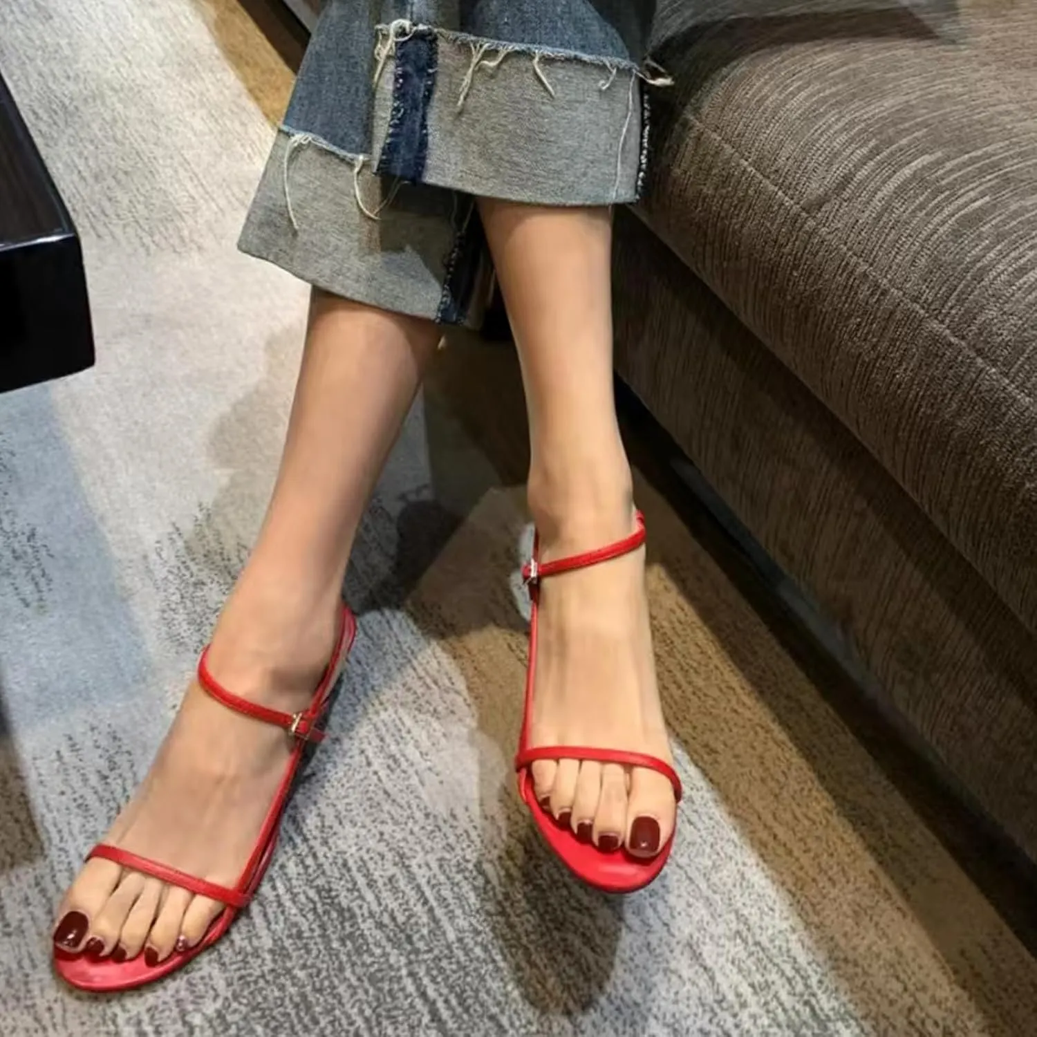 Women’s Sandals Kitten Heels Open Round Toe Thin Ankle Strap Adjustable Buckle Slingback Stiletto Heels Dressy Wedding Shoes