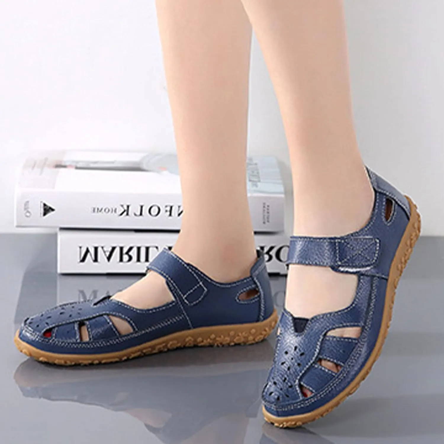 Women's Summer Casual Closed Toe Leather Sandals,Comfortable Soft Sole Ankle Strap Mary Jane Orthopedic Beach Shoes